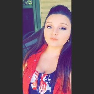 Meet your Posher, Kaci